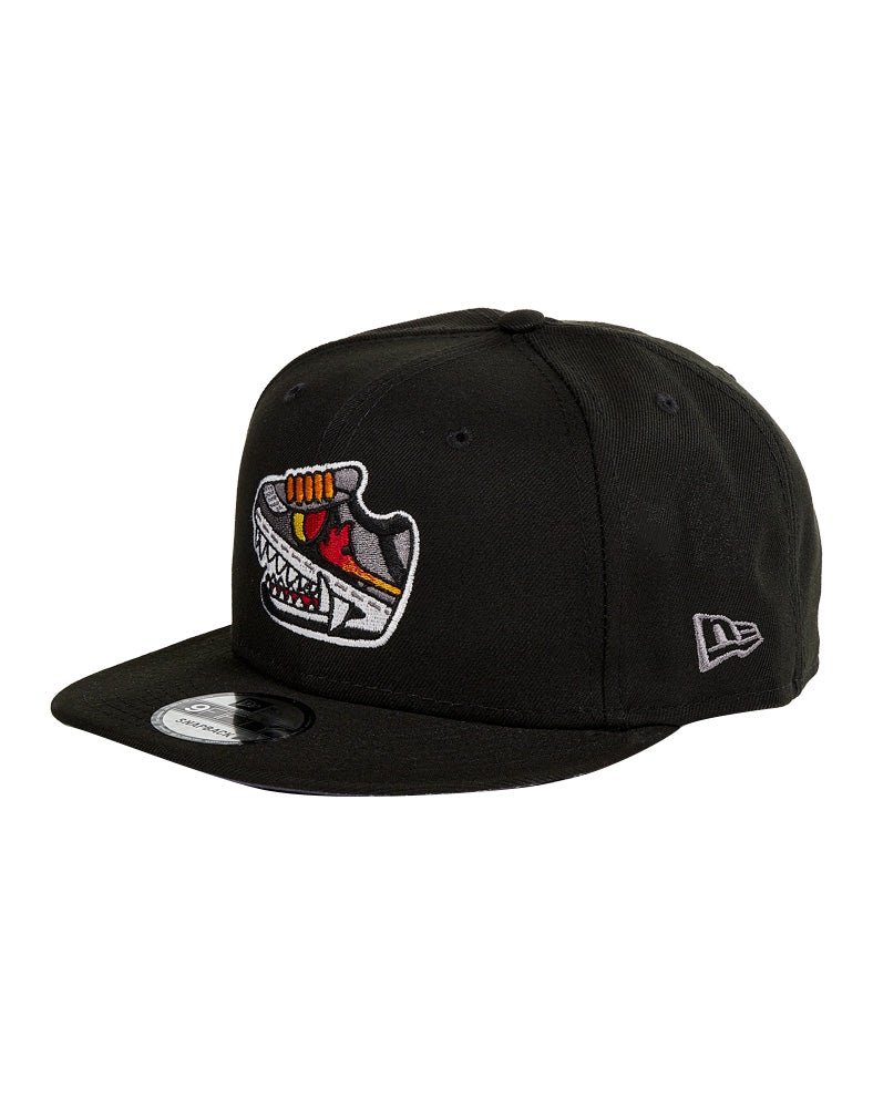 tokidoki-new-era-kaiju-sneaker-snapback-02.jpg